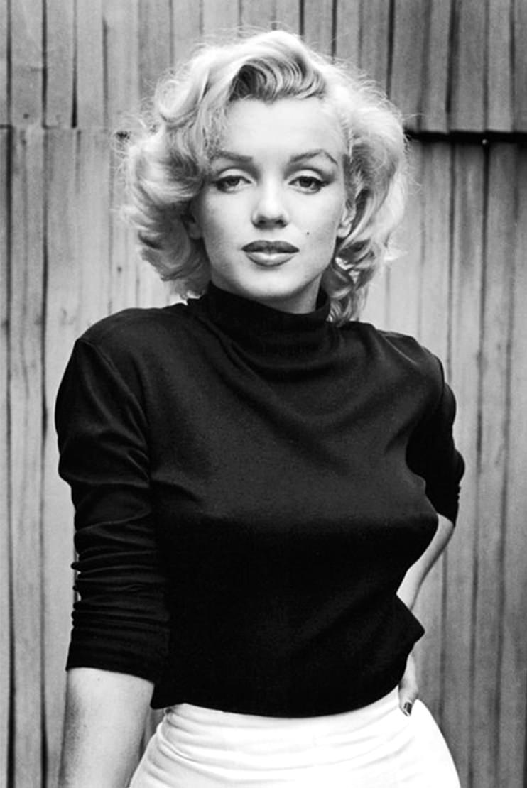 Marilyn Monroe, top turtleneck