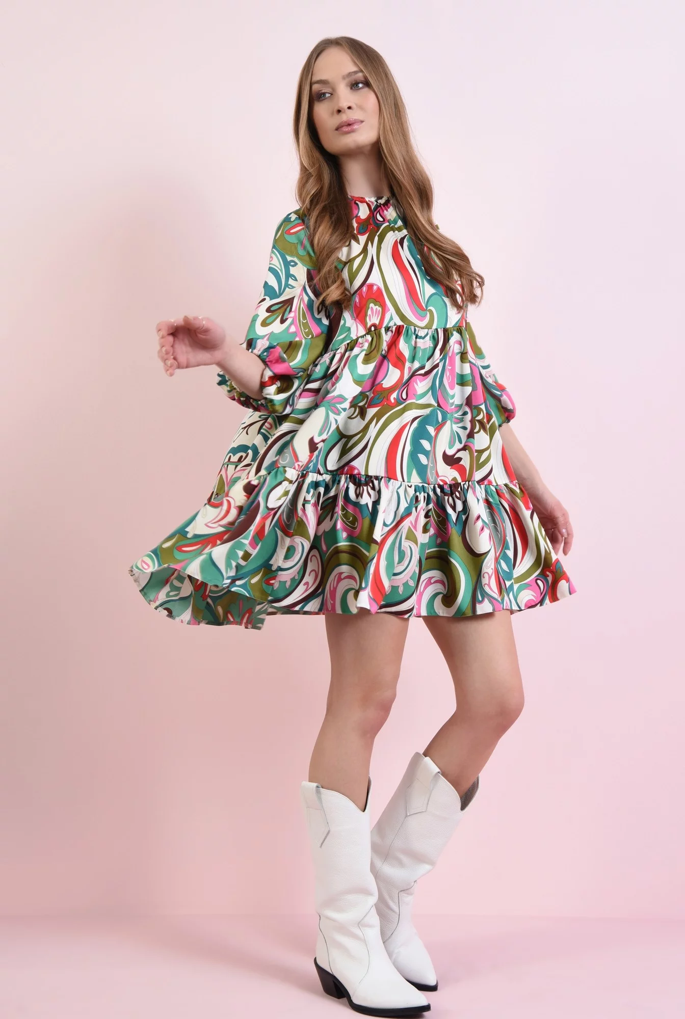 Rochie evazata cu print multicolor