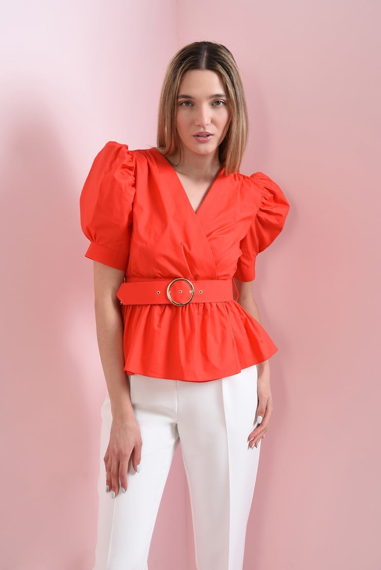 Bluza rosie cu peplum si curea